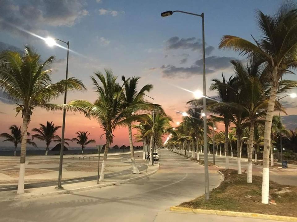 Suites Del Mar Ciudad del Carmen Ngoại thất bức ảnh